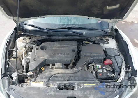 2018 Nissan Altima 2.5 S z USA, uszkodzony, nr VIN 1N4AL3AP0JC275043